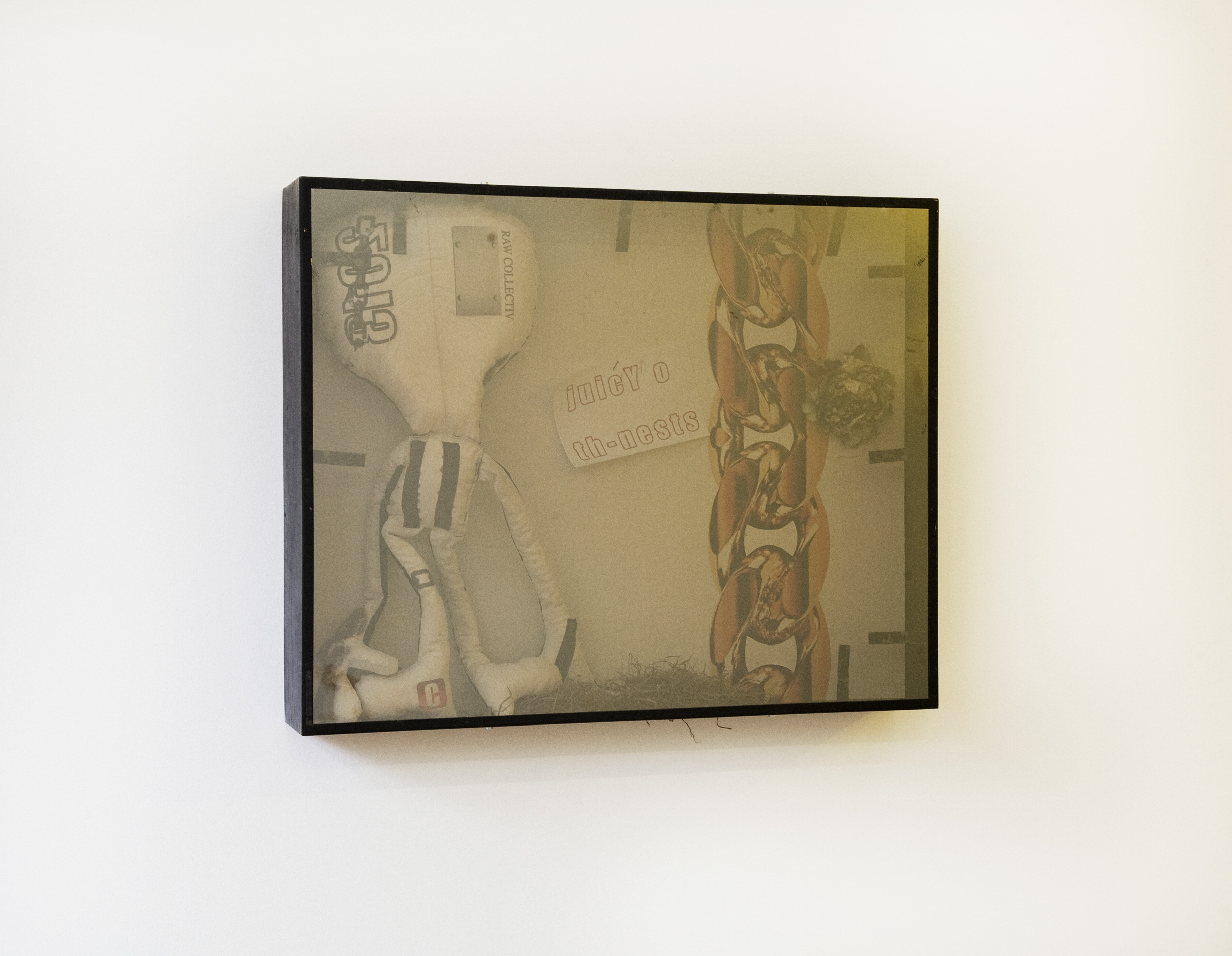 David Douard, NARROW-COLD LOVEL, 2013. Installation view. 