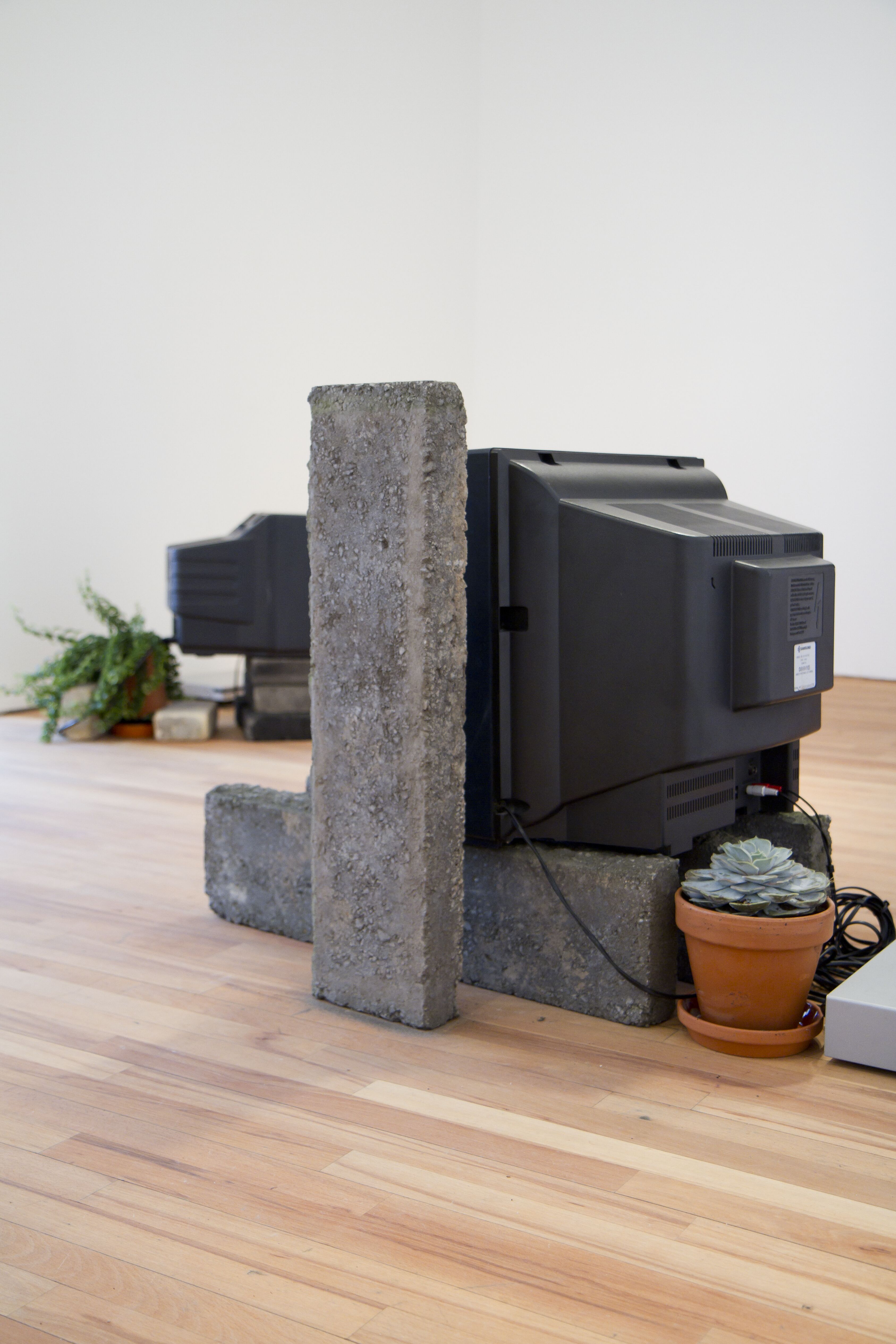 Kerstin Cmelka, Step in Shelter. Installationsvy