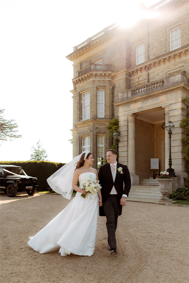 Spring Wedding Hedsor House | Buckinghamshire Wedding Photographers