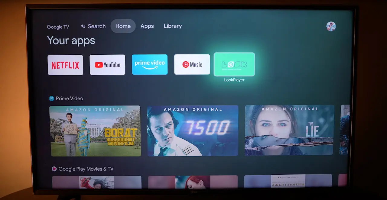 Screen with Google TV and app Look DS