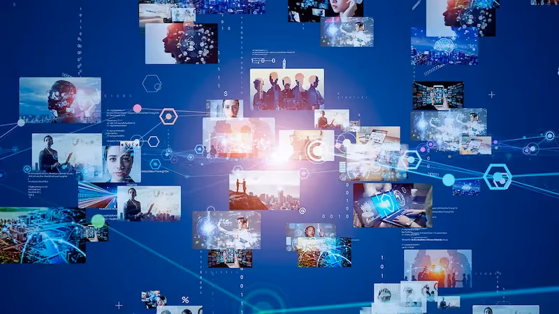 How to Build a Strong Digital Signage Marketing Strategy