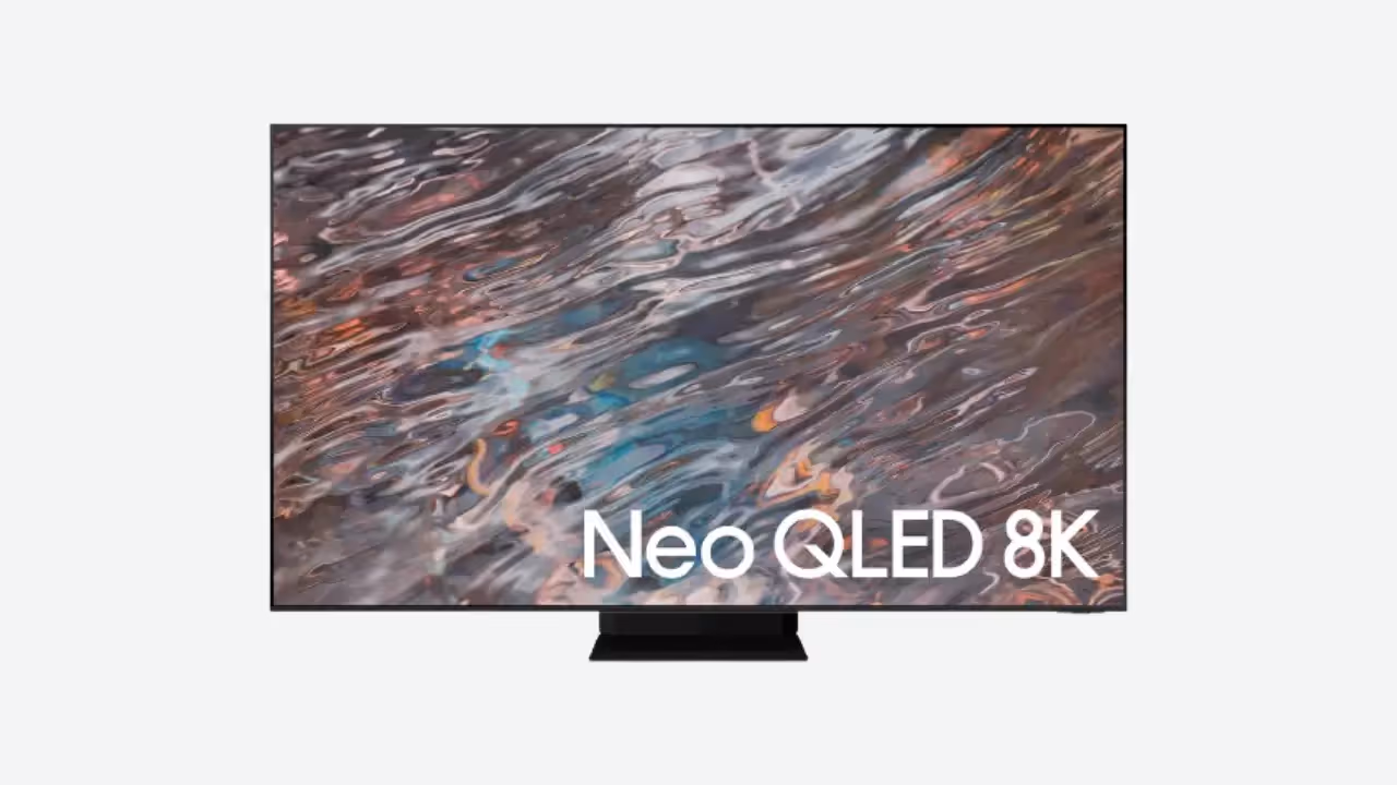 Samsung QLED 8K Signage displays