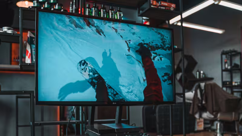 Top Benefits of Digital Signage for Small Businesses