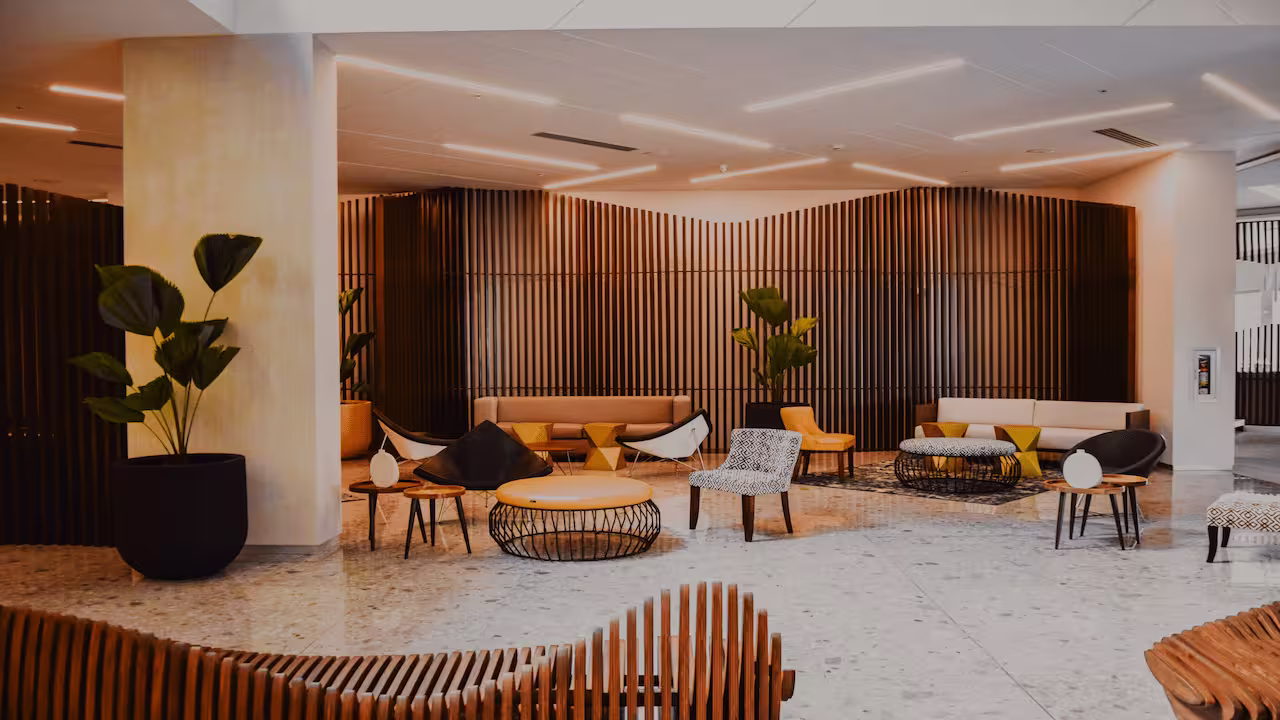 Automate Guest Information with Hotel & Resort Digital Signage