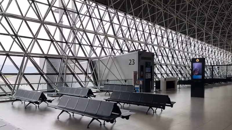 Best Examples of Digital Signage Use in Public Transportation