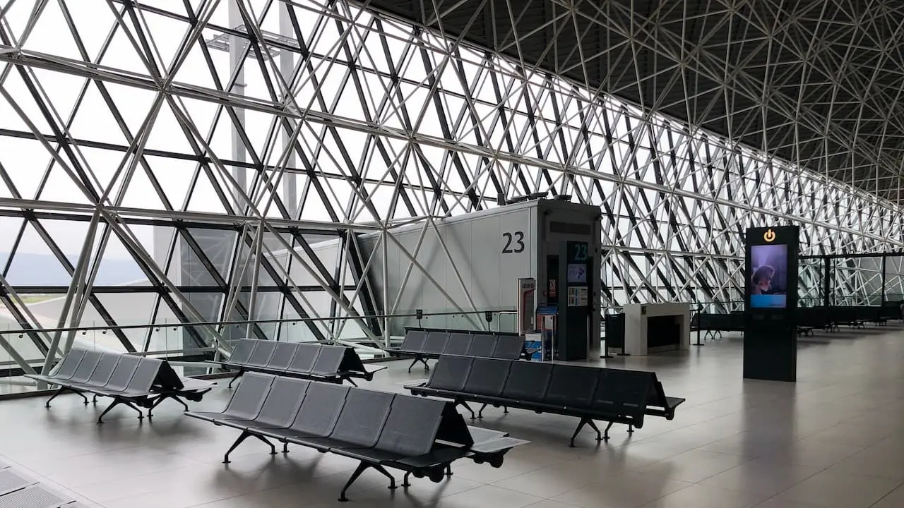 Best Examples of Digital Signage Use in Public Transportation