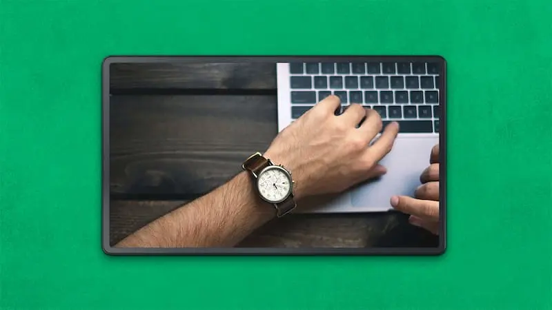 A Complete Guide on How Digital Signage Can Save Your Time and Money