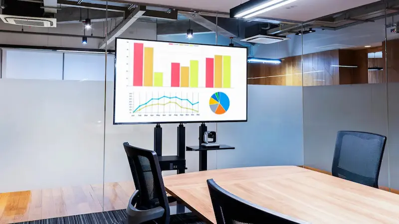 PowerPoint for Digital Signage: The Easiest Way to Display