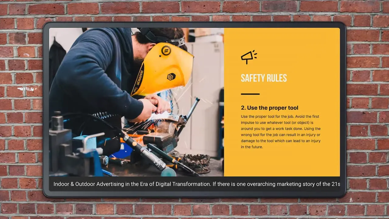 Why and How to Use Digital Signage in Plants and Factories