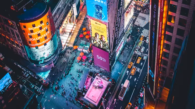 Digital Signage Integration for Advertising Agencies: A Smart Move