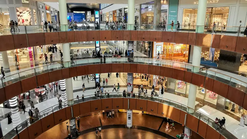 Key Things to Know About Digital Signage for Shopping Centers