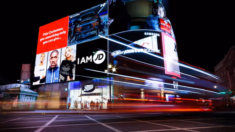 Smart Digital Signage: The Ultimate Guide