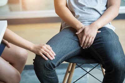 Đi khám xuất tinh sớm