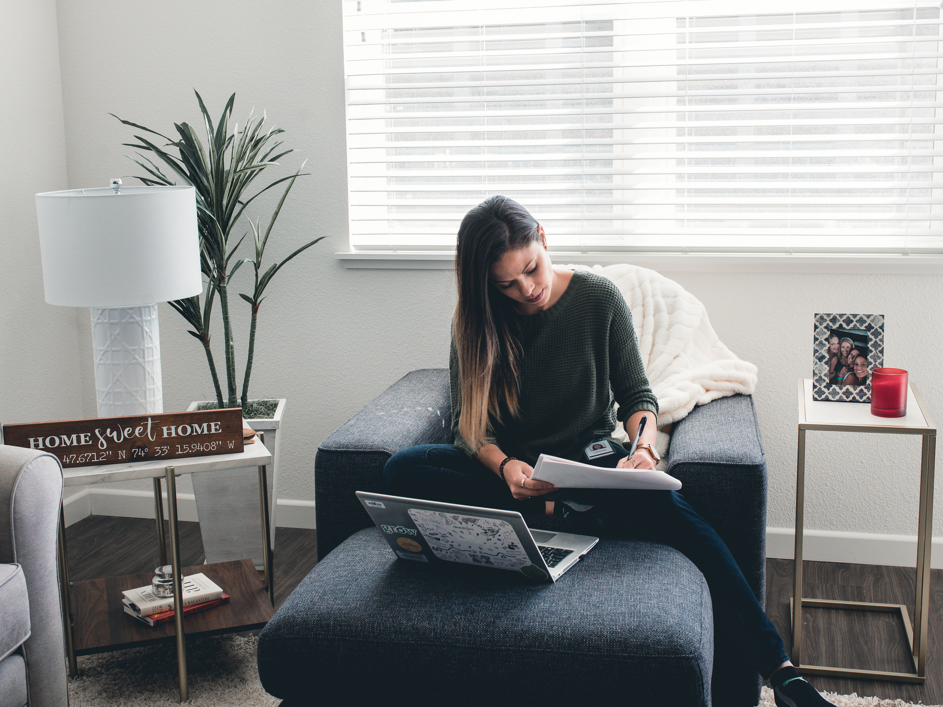That's it! 2021 is your year. It's the year you finally start earning a living with your side hustles!