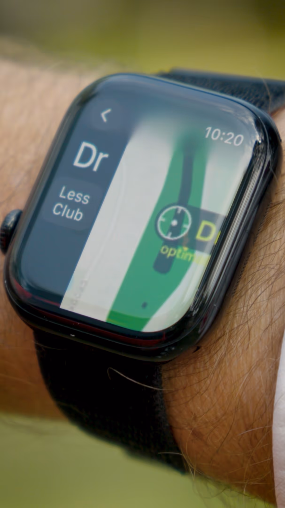 apple watch with tangent golf app showing driver in fairway club selection