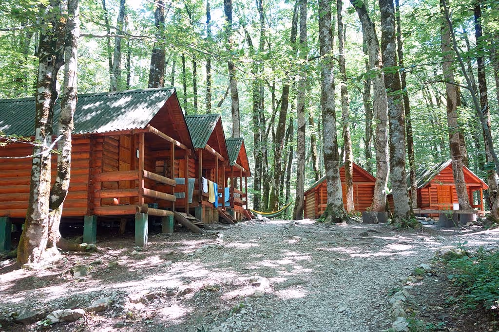 5 alojamientos baratos para dormir muy barato en vacaciones| Vivus.es