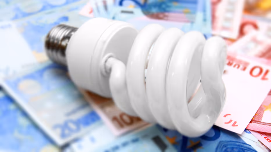 Ayudas para recibos de la luz, el gas y el agua: estas son las que existen