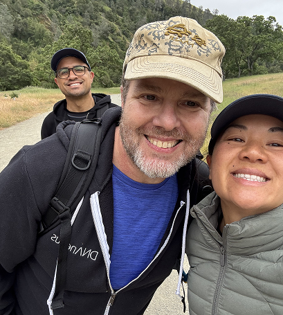 Three Gymparty members taking a selfie on a hike