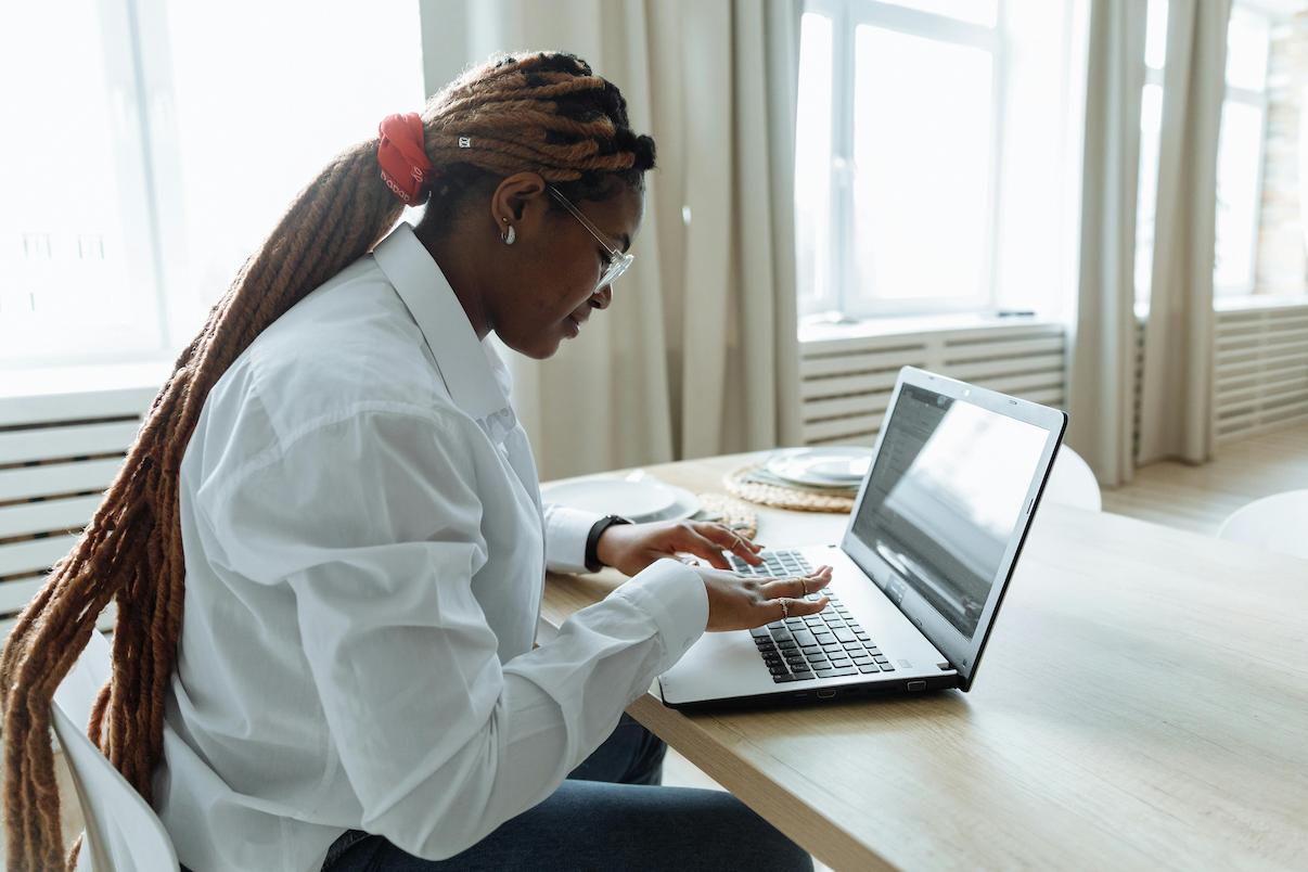 360° feedback advantages & disadvantages: what HR & managers need to know