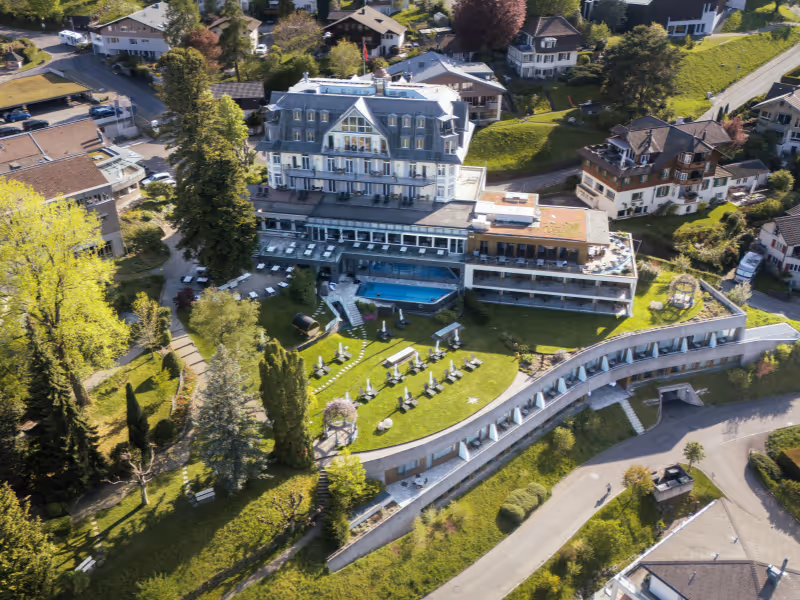 贝尔维德尔海滩酒店的酒店园区鸟瞰图