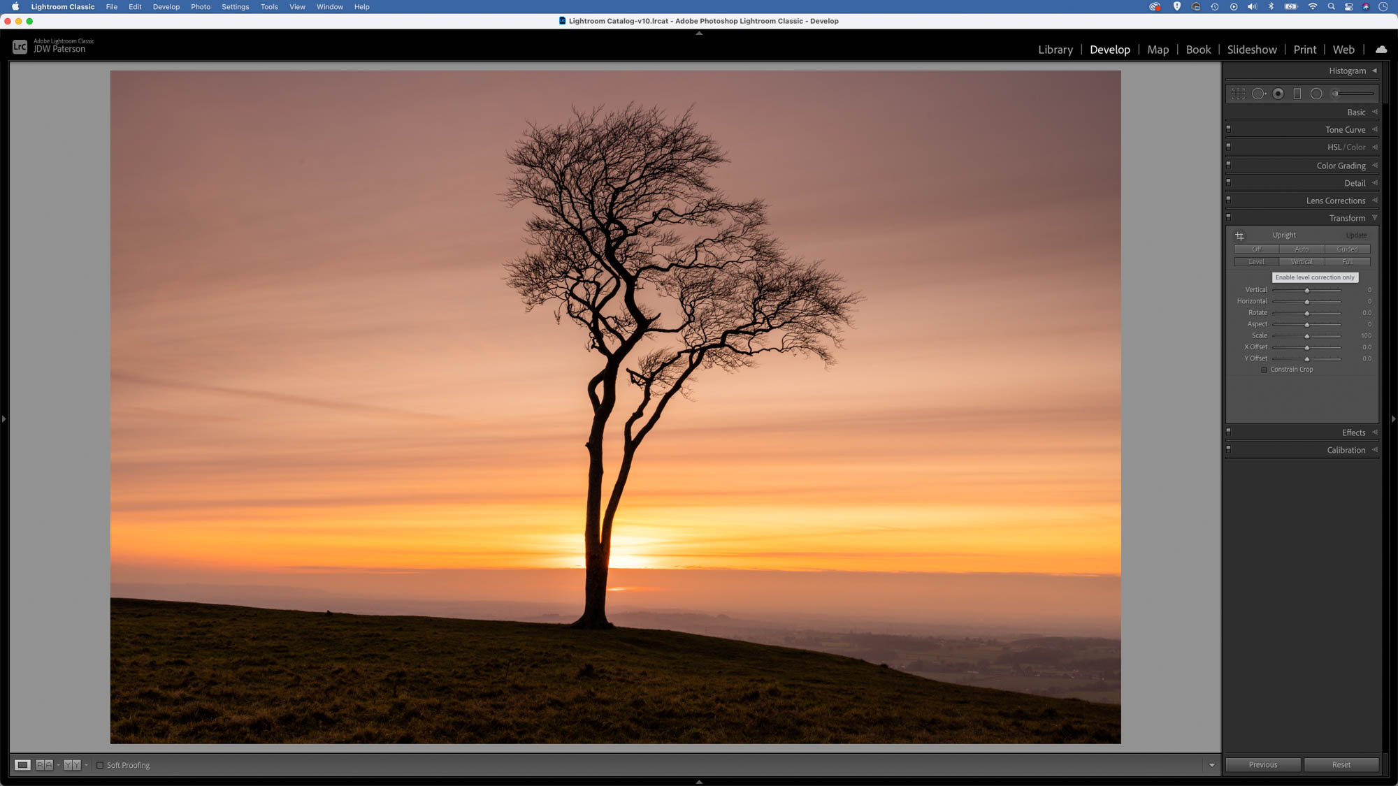 The Transform/ Geometry panel in Adobe Lightroom