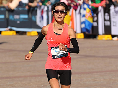 Mai Fujisawa holds the record for the female 45-49 category