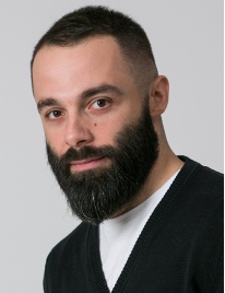 Παρχαρίδης