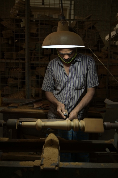 turning teak wood for classic furniture