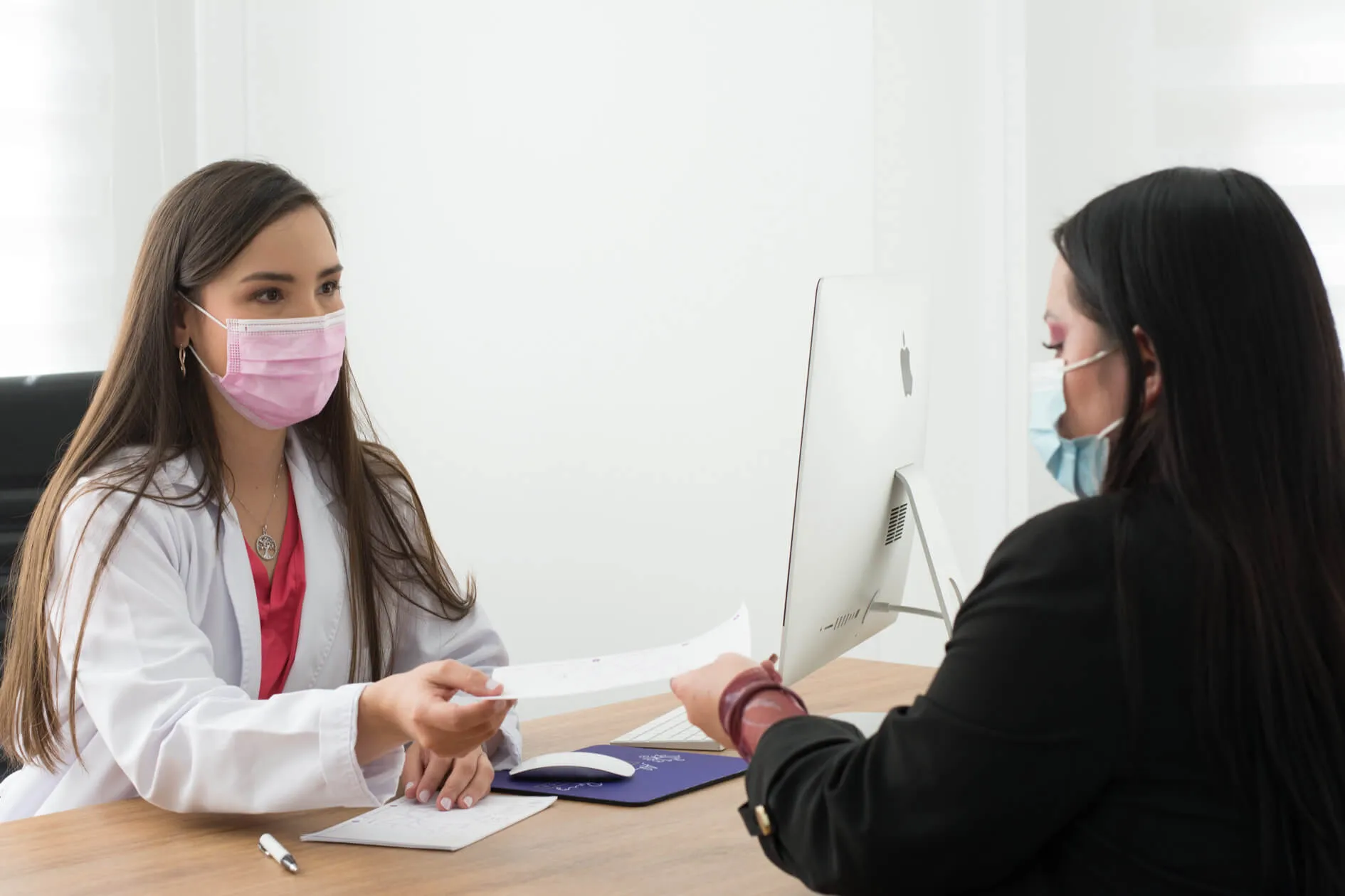 Rinoplastia ultrasonica por la Dra. Adriana Ruiz