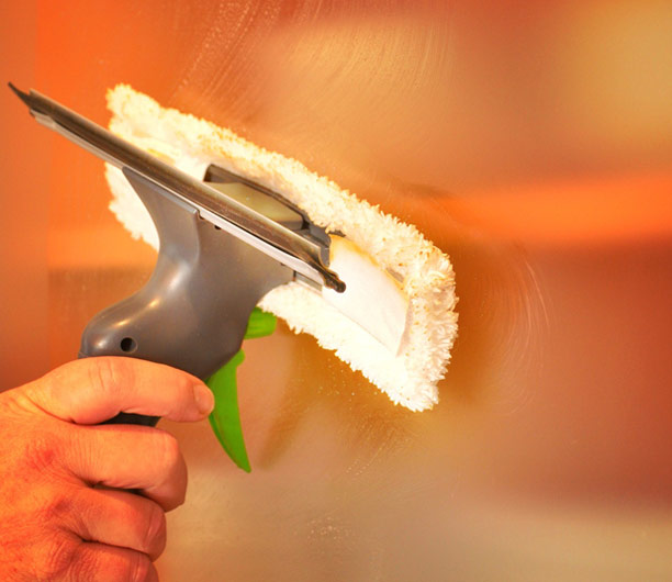 window cleaner