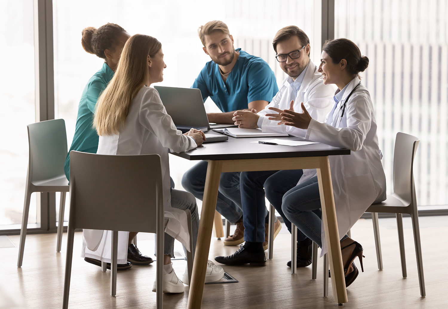 Clinicians having a meeting