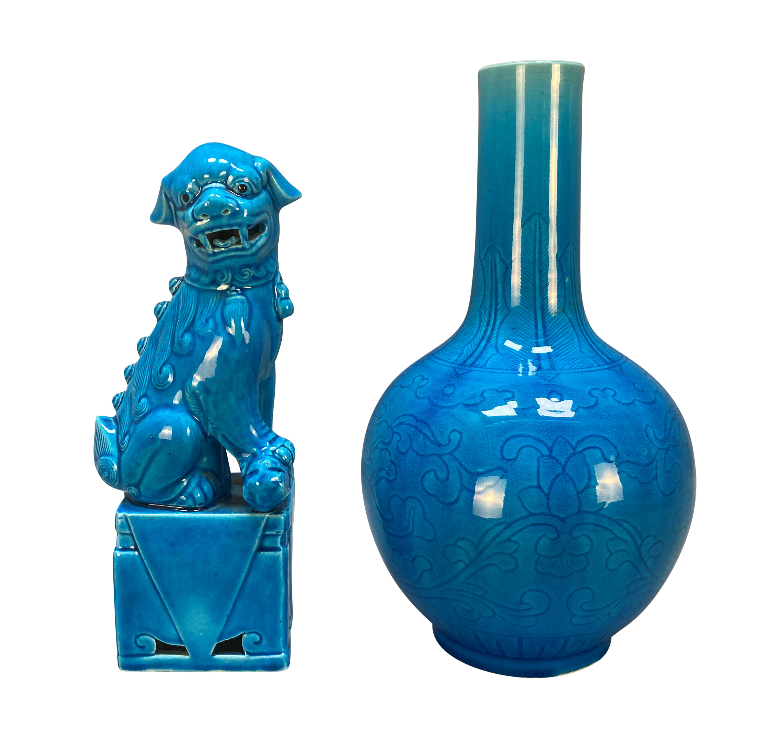 A CHINESE GLAZED TURQUOISE FOO DOG AND VASE
