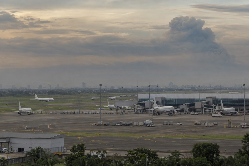 Jakarta’s main Airport has reopened after a two-day closure caused by volcanic ash, but airfreight recovery is likely to take longer than the reopening itself.