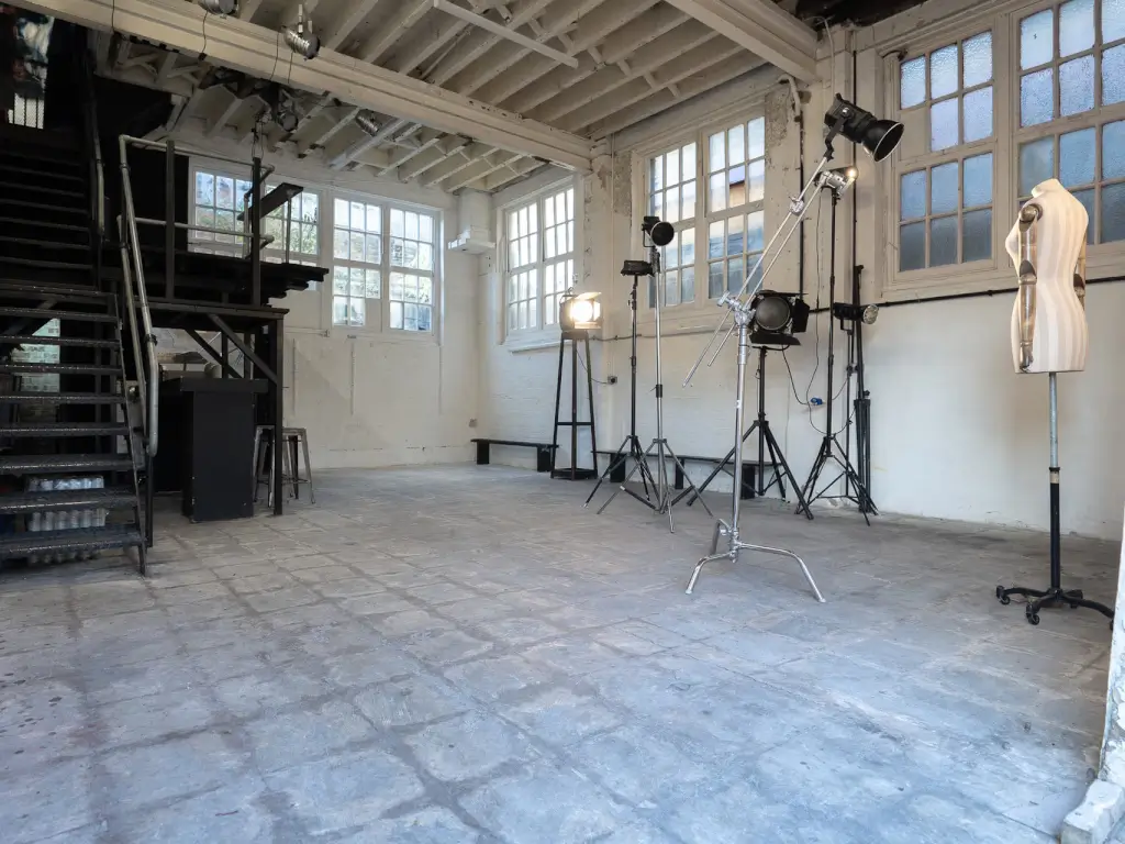 Dollhouse Art Studio Film & Photographic Studios