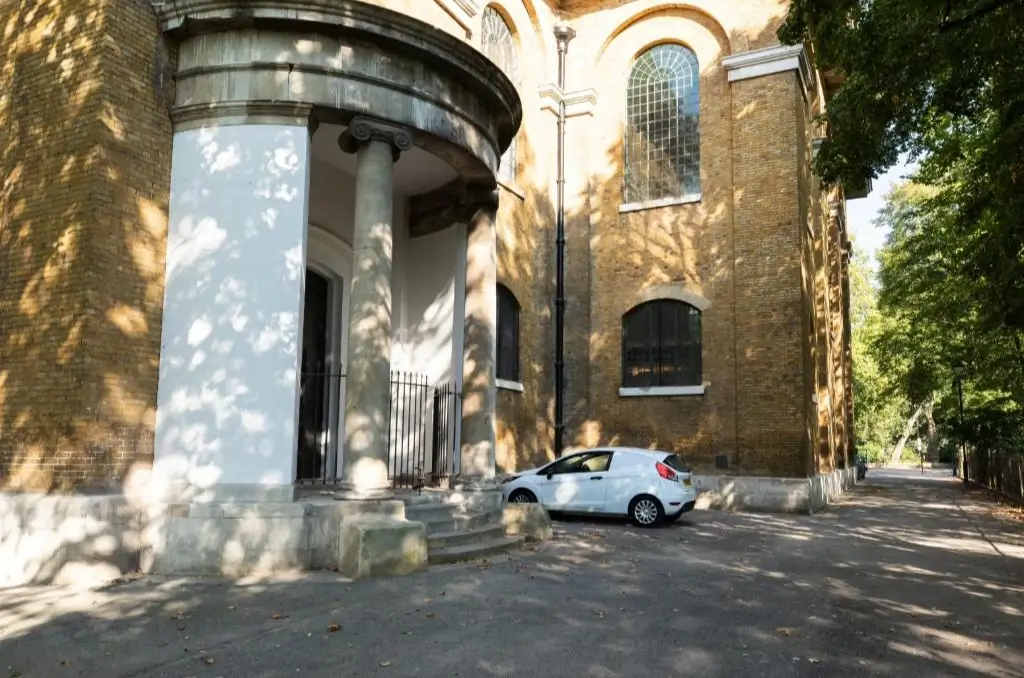 Hackney Church The Nave
