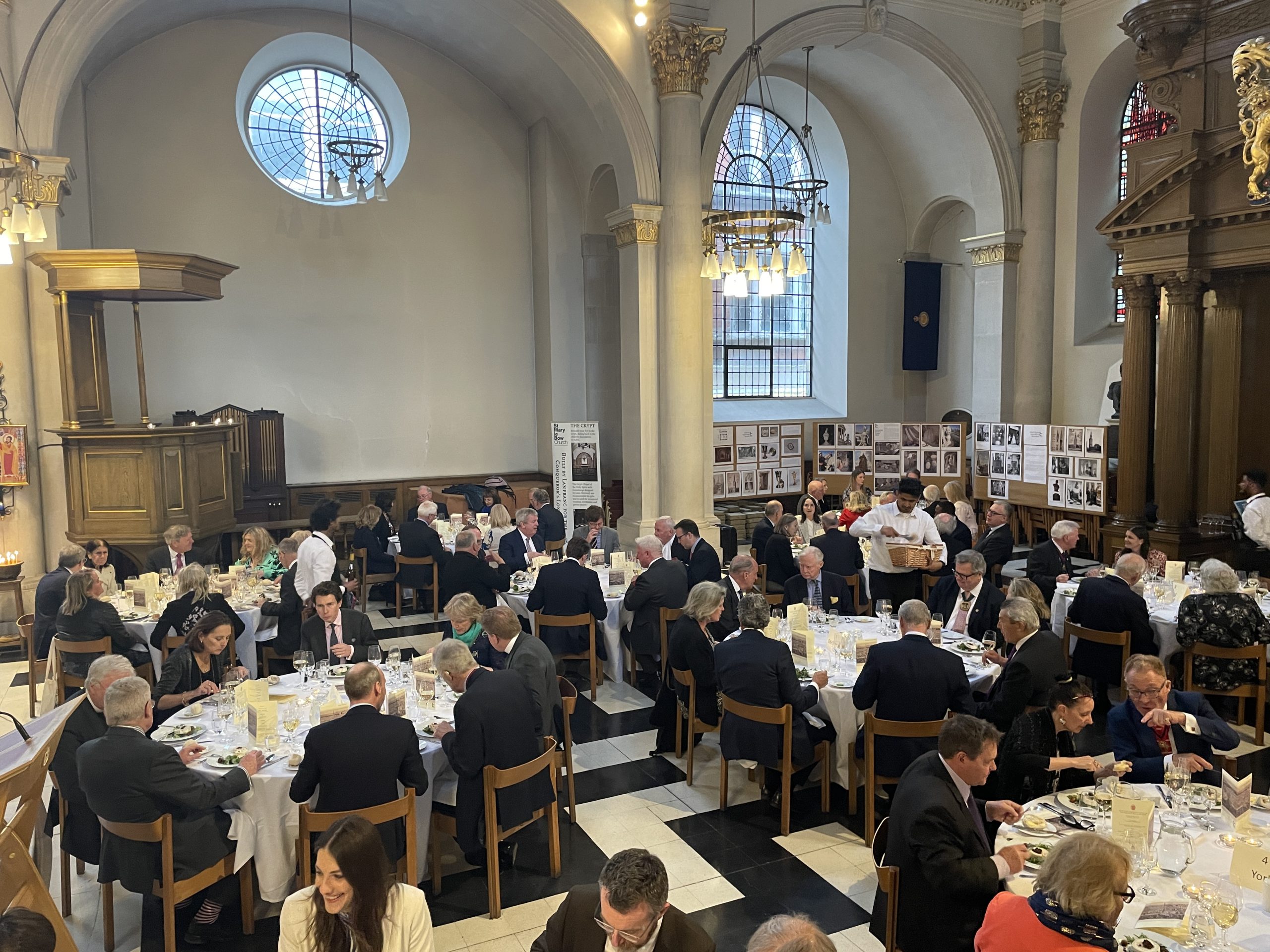 St Mary-le-Bow Vestry
