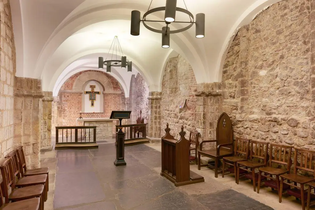 St Mary-le-Bow Crypt Chapel