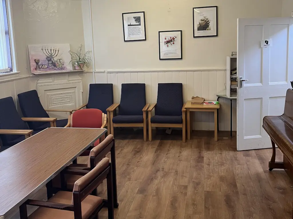 New Life Wesleyan Church Gown Room/Prayer Room