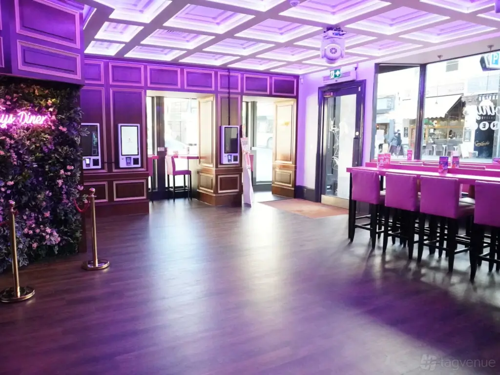 Dorothy's Diner Bristol Main Room