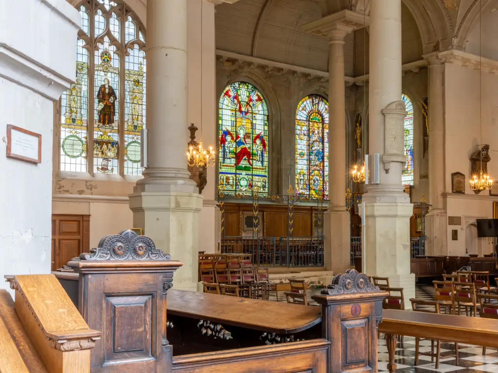 Main Nave (with side chapels)