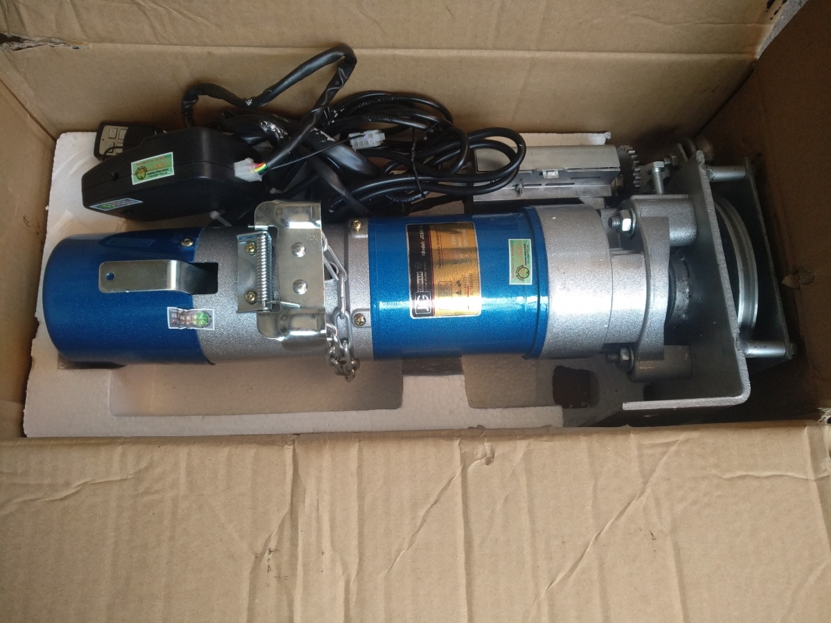 MOTOR KÉO BẠT - MOTOR CUỐN BẠT CHE NGOÀI TRỜI - CUNG CẤP LẮP ĐẶT MÔ TỎ MÁI CHE DI ĐỘNG HÒA PHÁT ĐẠT 