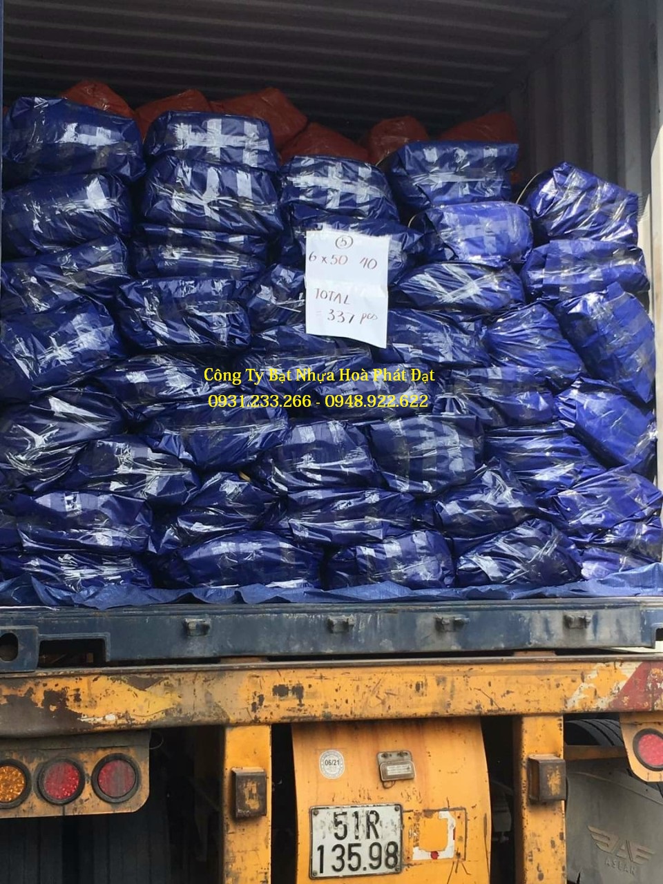 ĐỊA CHỈ CUNG CẤP BẠT SỌC XANH TRẮNG KHỔ 4M - BẠT NHỰA HOÀ PHÁT ĐẠT