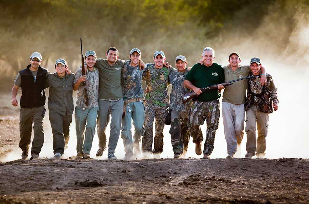 Sierra Brava Lodge staff lined up for a team photo