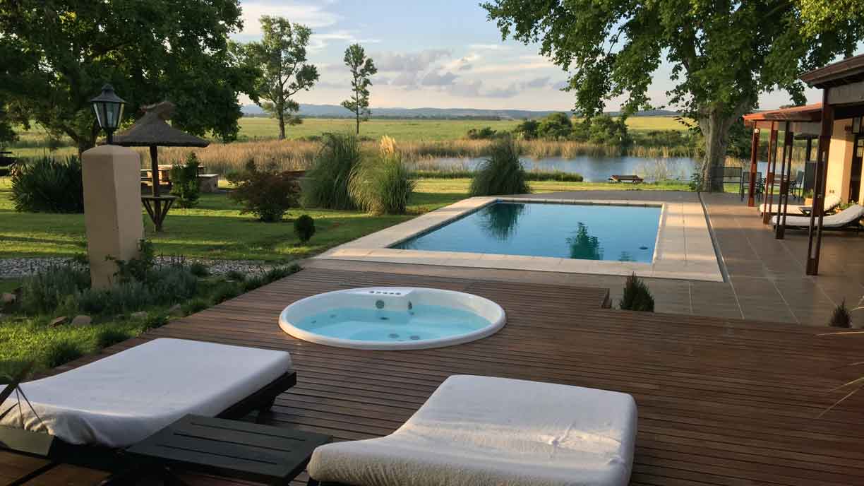Hot tub overlooking the lagoon