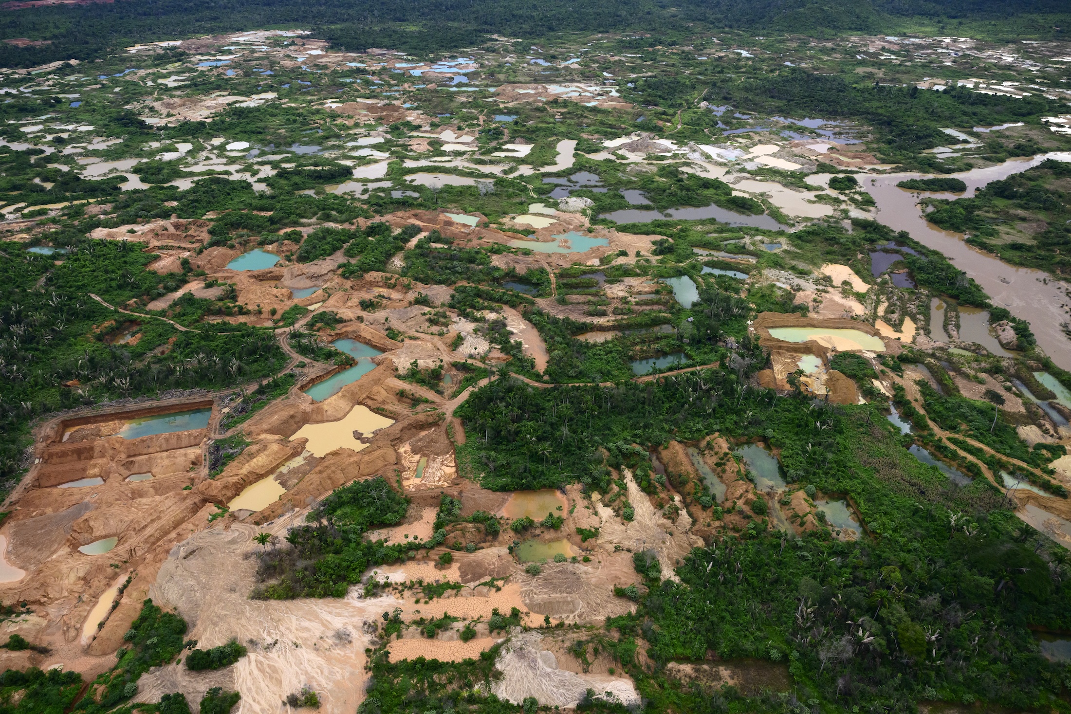 NIR GettyImages-2207391312.jpg