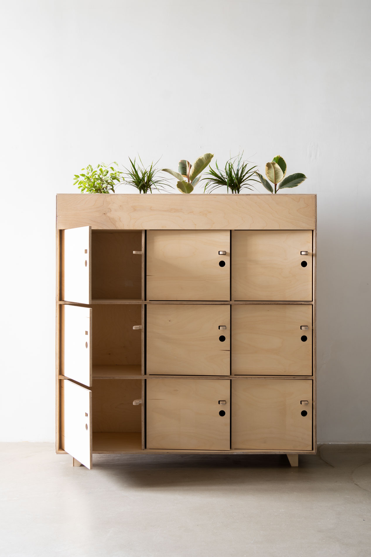 Fin Locker Planter von Opendesk
