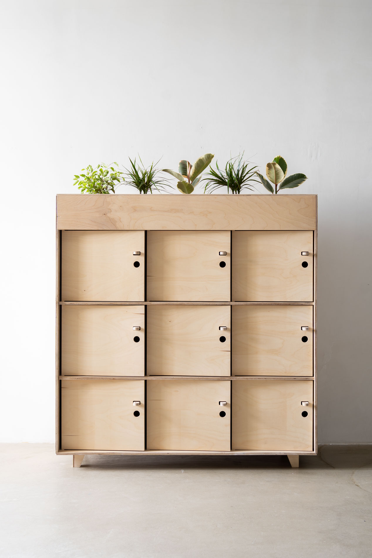Fin Locker Planter von Opendesk