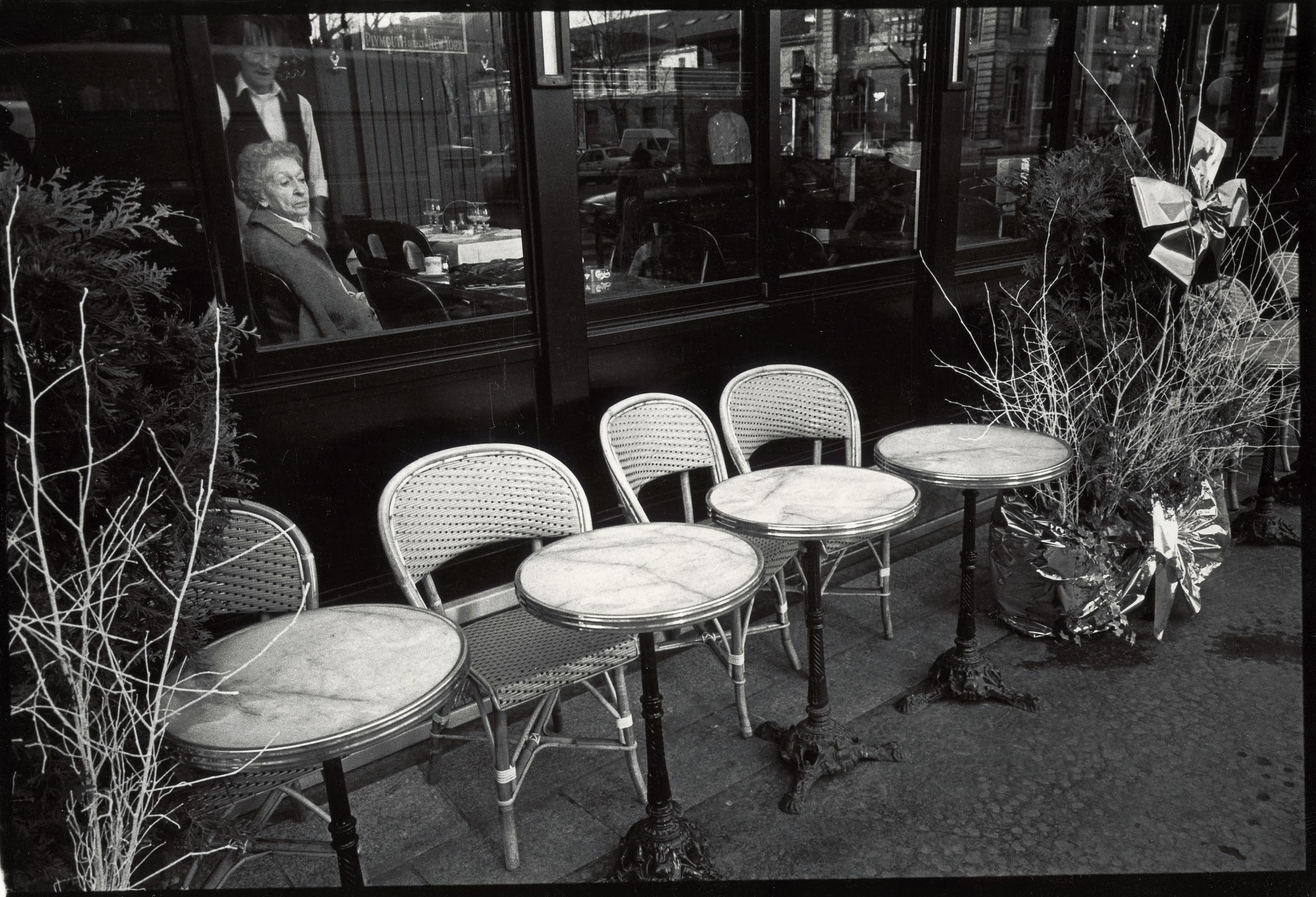 Cafe Paris