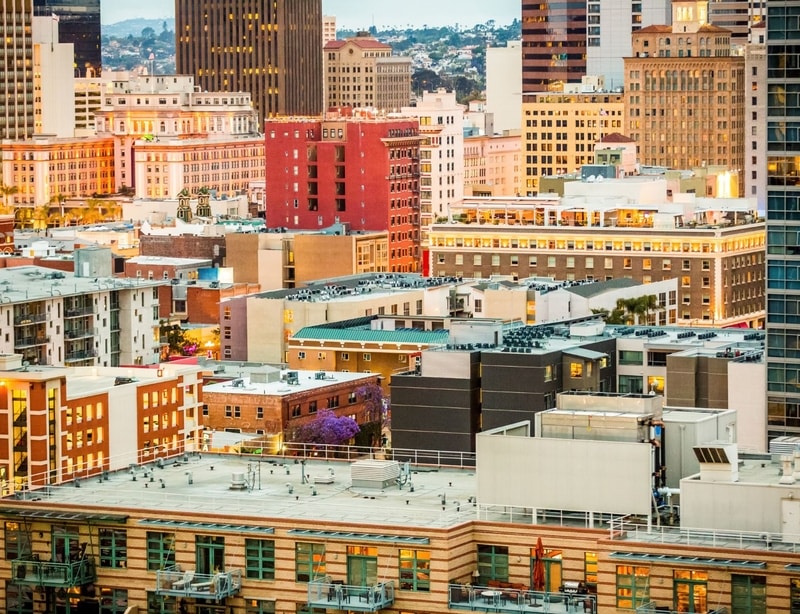 Selling your San Diego Home? 5 tips to make your home standout in this HOT market.