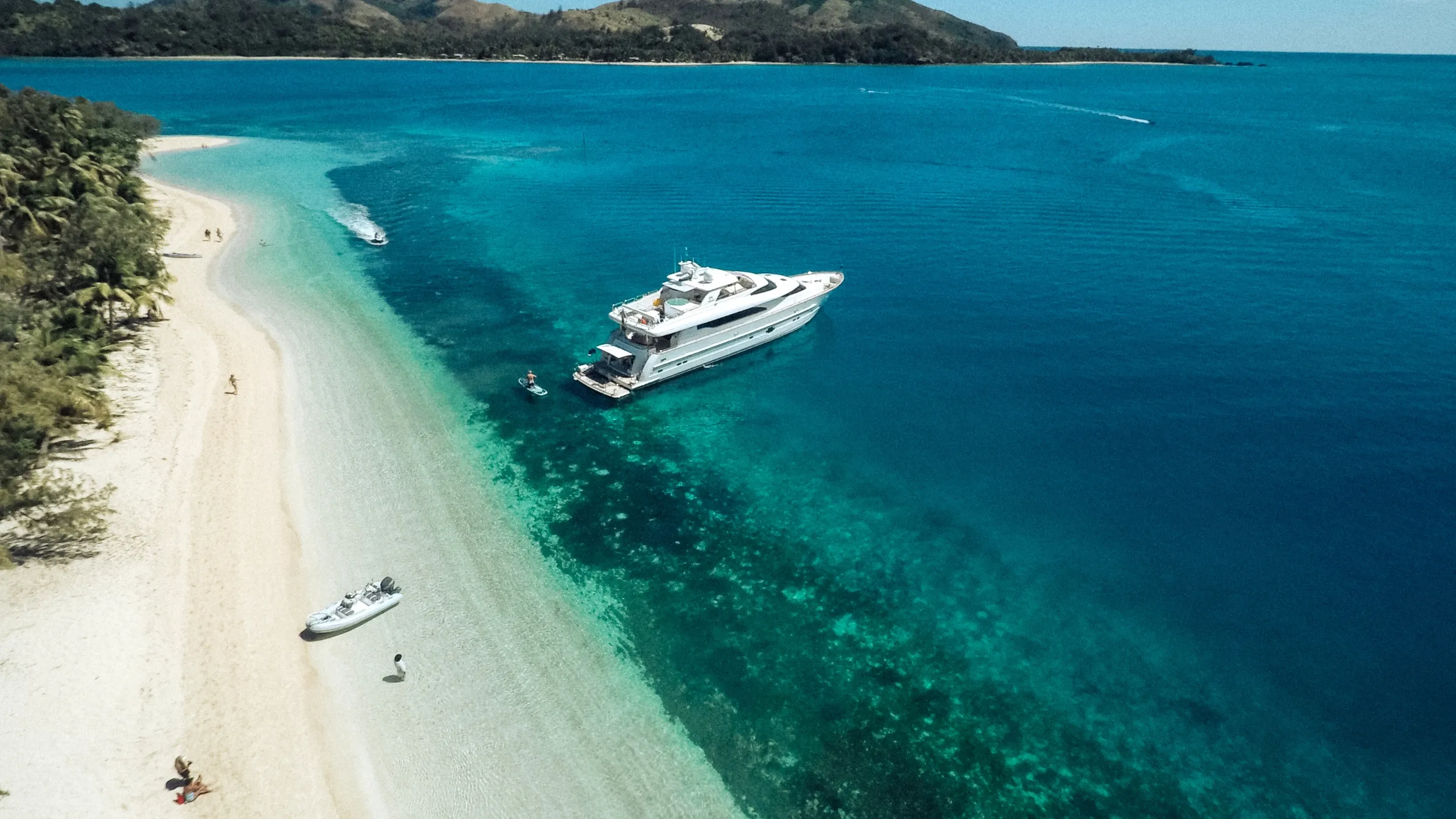 The Ultimate Fiji Charter Guide: Everything You Need to Know